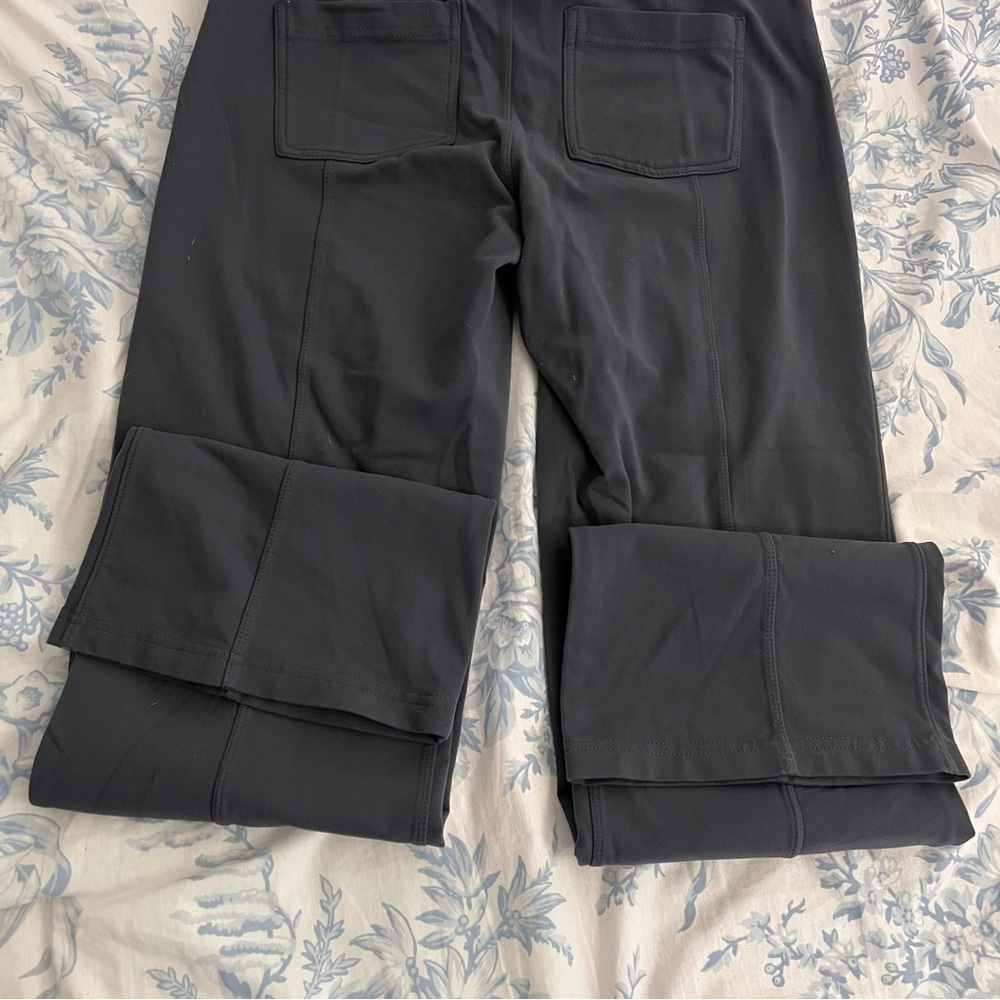 Athleta Metro Classic Yoga Pant - Picture 9 of 10